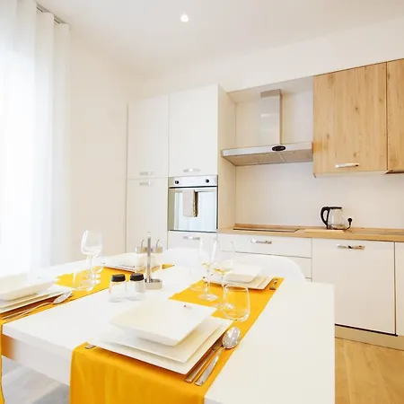 Apartament Dimore Danese